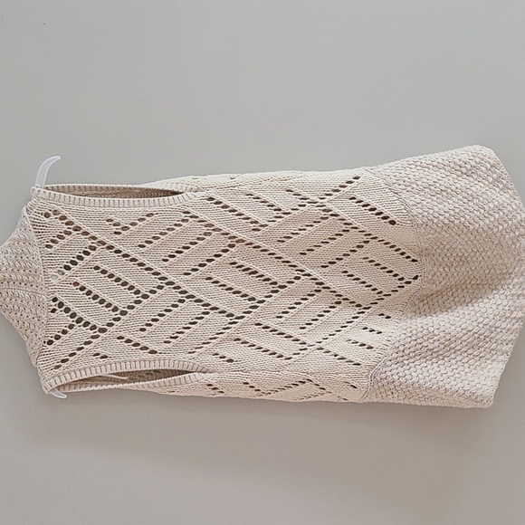 Max Studio Knit Vest - Picture 2 of 4